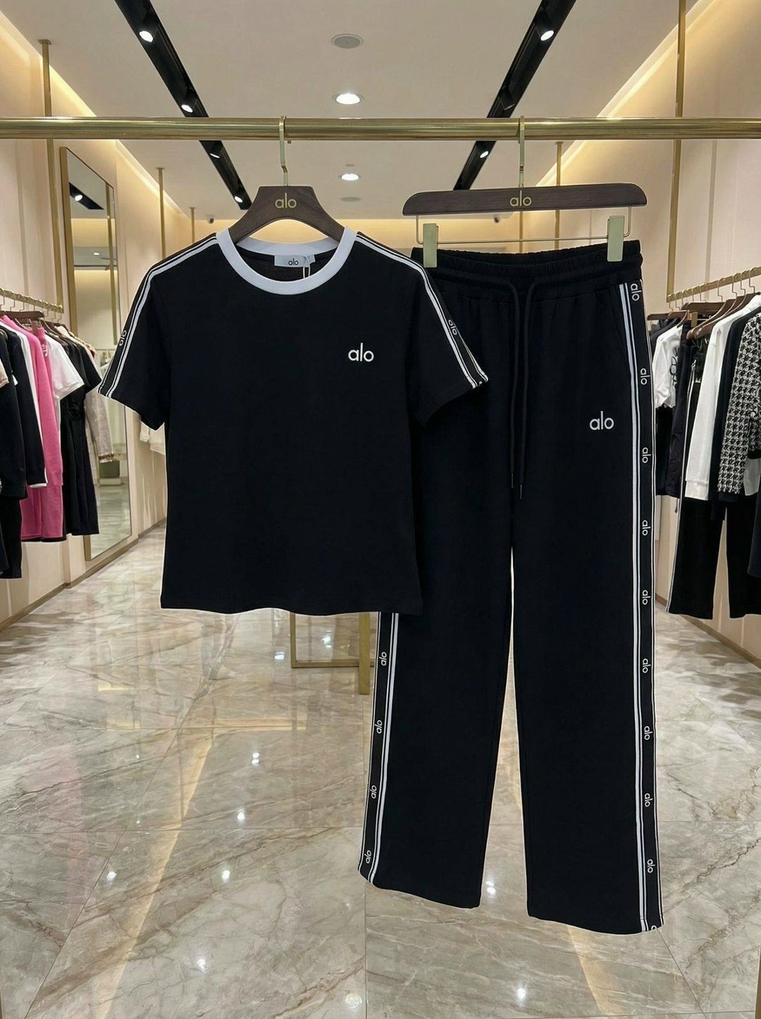 девушка,блондинка волосы,футболке,моделей,светлые волосы