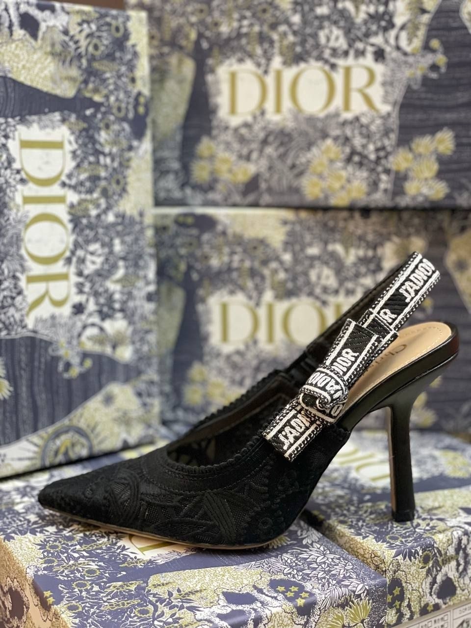 ,туфли dior,модная женская ,туфли диор,босоножки кристиан диор