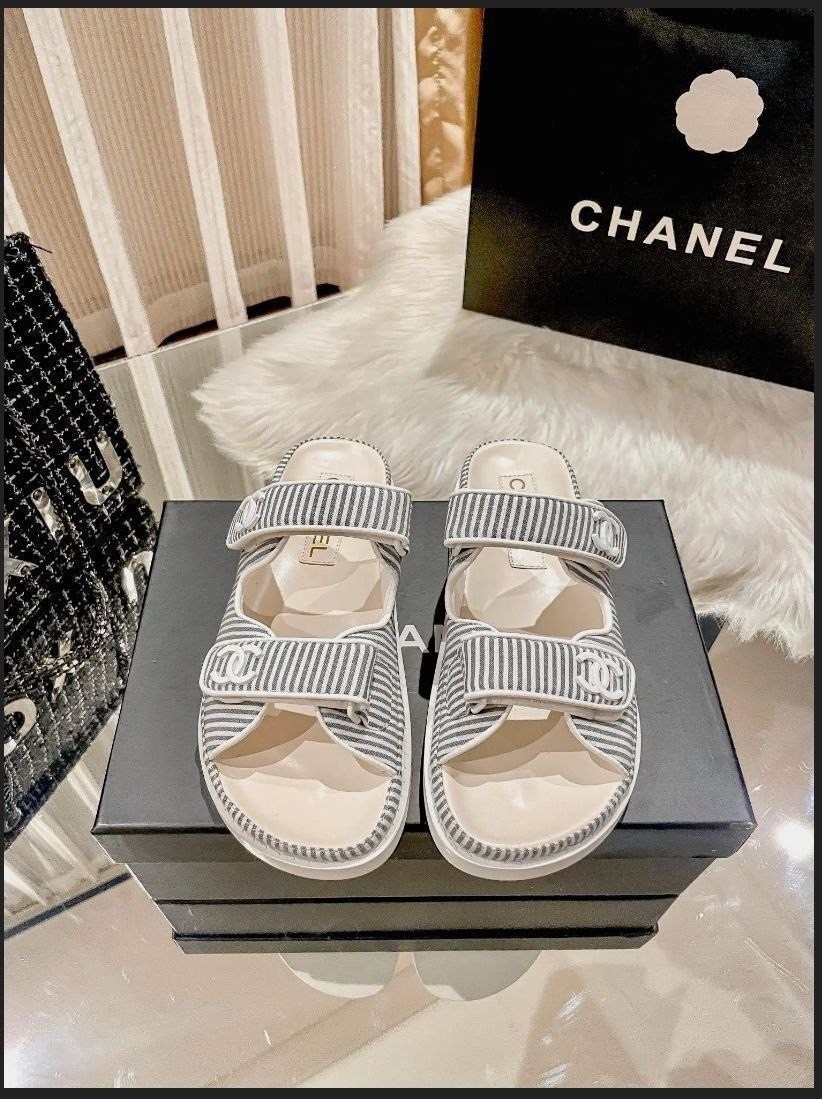 сандалии chanel,босоножки chanel,шанель босоножки,шлепанцы chanel,босоножки шанель на липучках