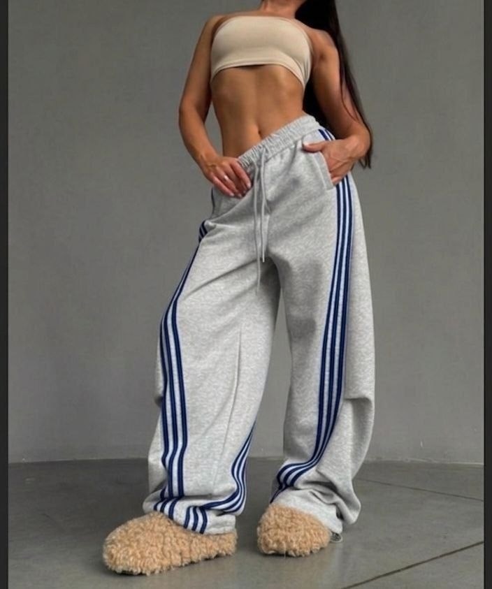 спортивный штаны,женские спортивные штаны,штаны спортивные широкие,брюки спортивные,женские спортивные брюки