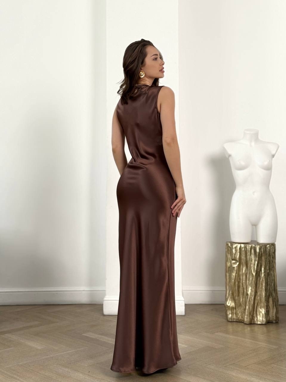 платье коричневое,сатиновое платье макси с широкими бретелями,атласное платье,платье комбинация,платье
