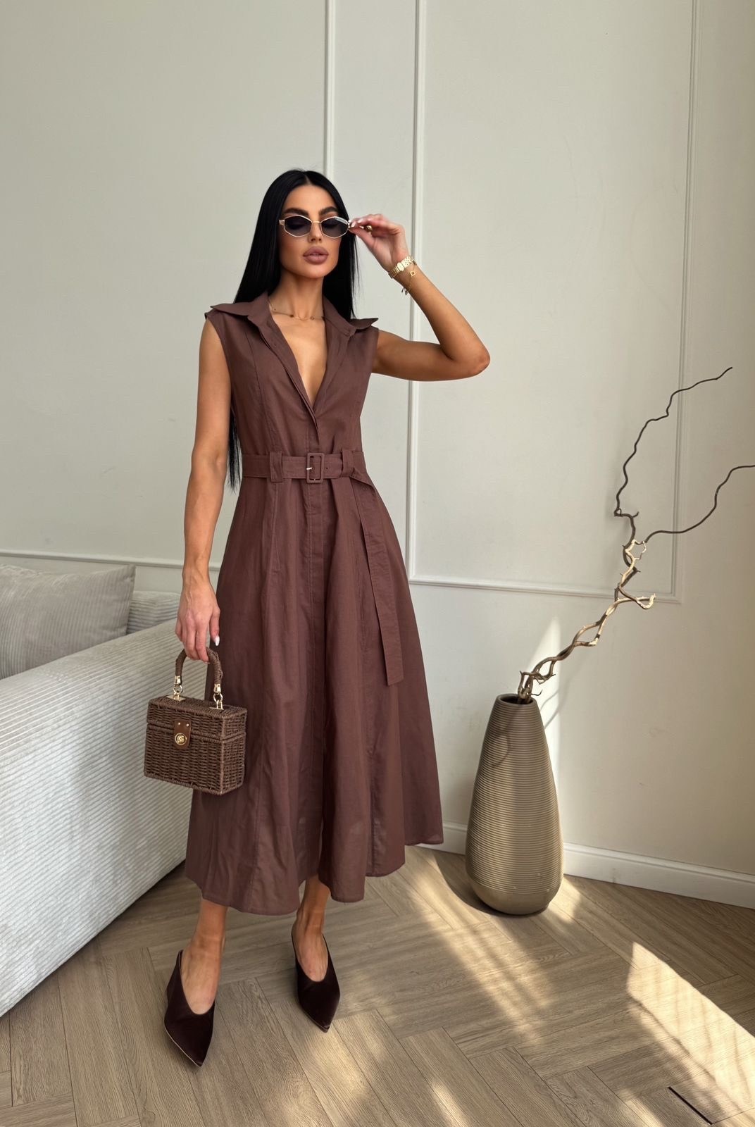 удлиненное платье,стильные платья,коричневое платье,платье идеальное,платье женской