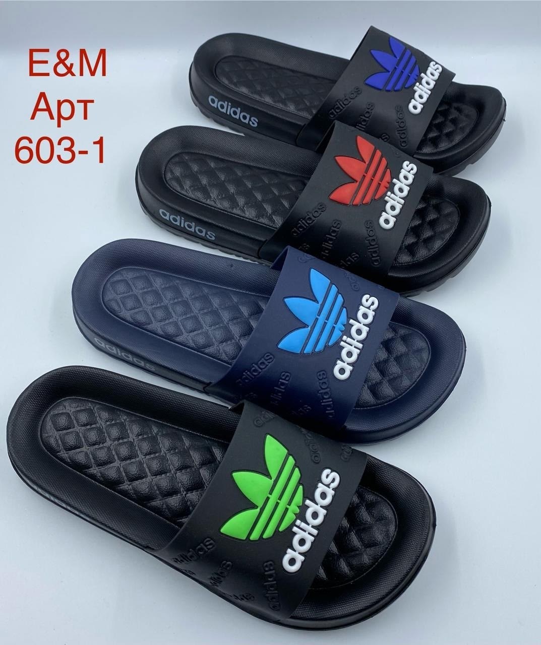 шлепанцы adidas,шлепанцы мужские,шлепанцы модные,адидас шлепки 2026,adidas сланцы