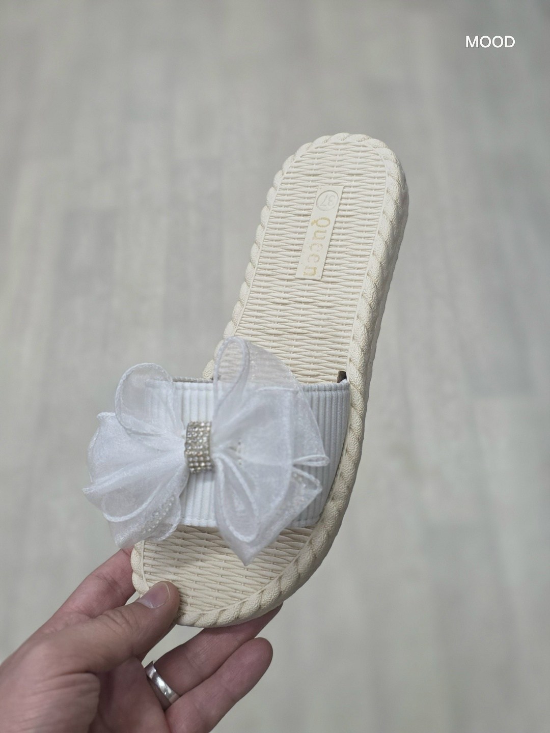 женские тапочки,,женские шлепанцы,летние тапочки,тапочки женские летние