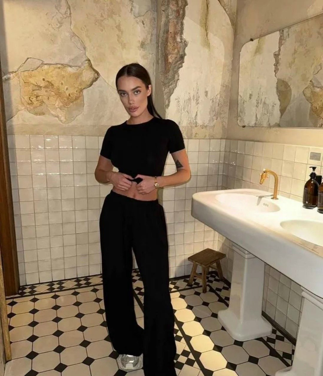 трикотажные костюмы,брючный костюм,костюм стильный,женские костюмы,спортивные костюмы