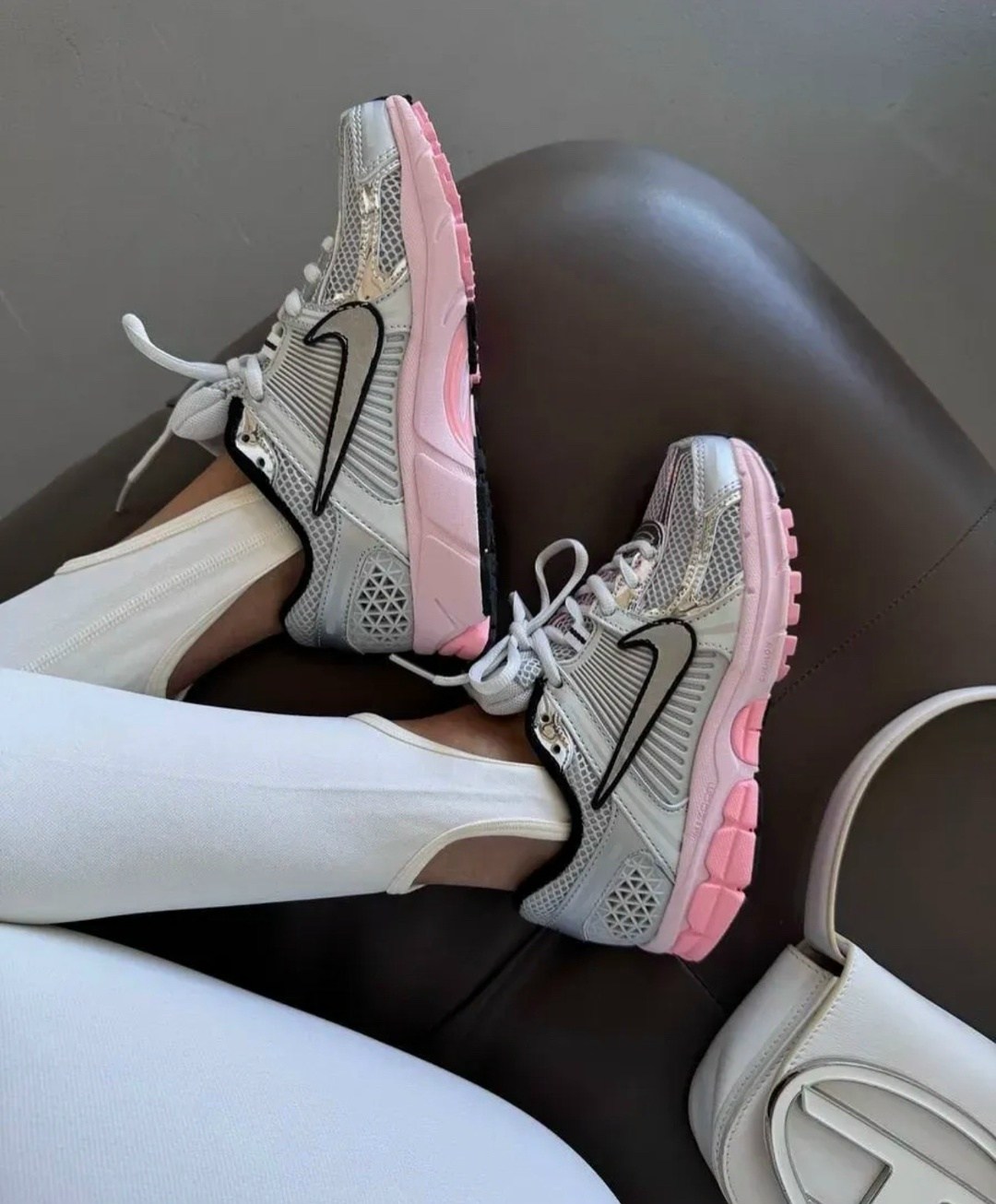 кроссовки nike zoom vomero 5,женские кроссовки nike,женские кроссовки,кроссовки nike air zoom vomero 5,кроссовки nike