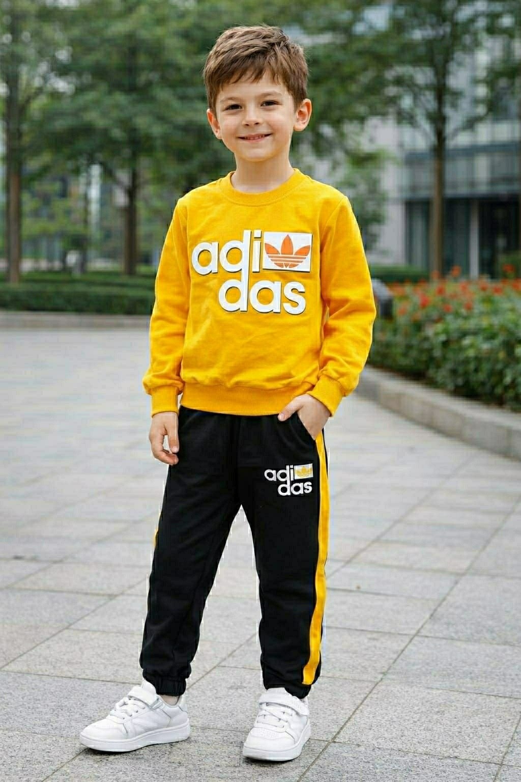 детский спортивный костюм adidas,костюм спортивный для мальчика адидас 1,костюм адидас ориджинал,спортивный костюм 90 голубой адидас,cпортивный костюм для мальчика