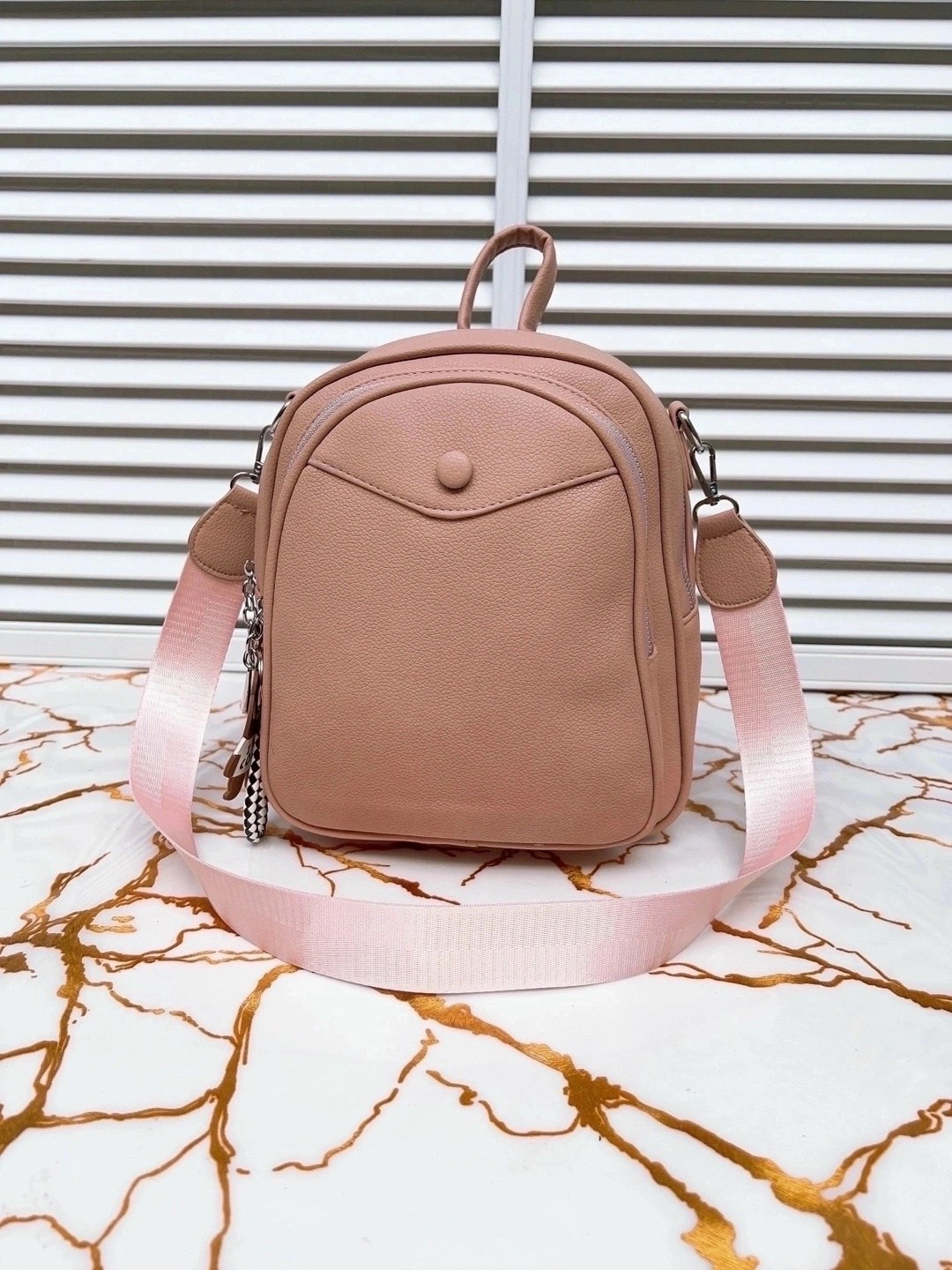 рюкзак,женский рюкзак,сумки рюкзаки,сумка рюкзак женская,рюкзаки рюкзаки