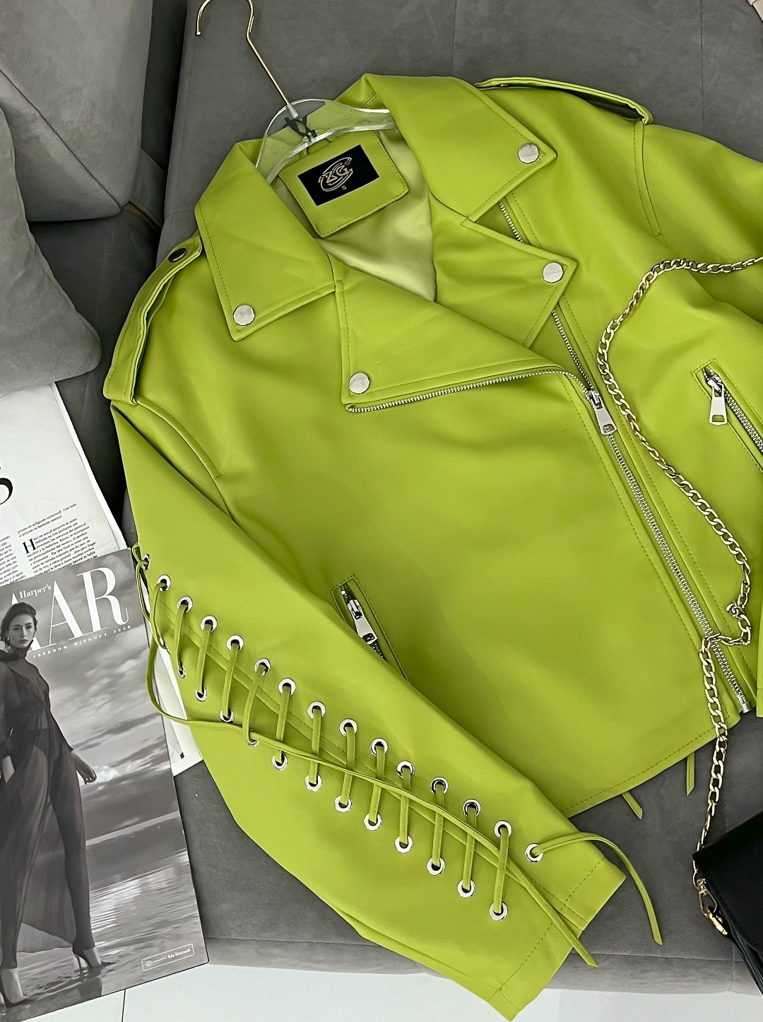 кожаная куртка женская,косуха куртка,косуха женская кожаная куртка,кожаная куртка,косуха кожаная куртка