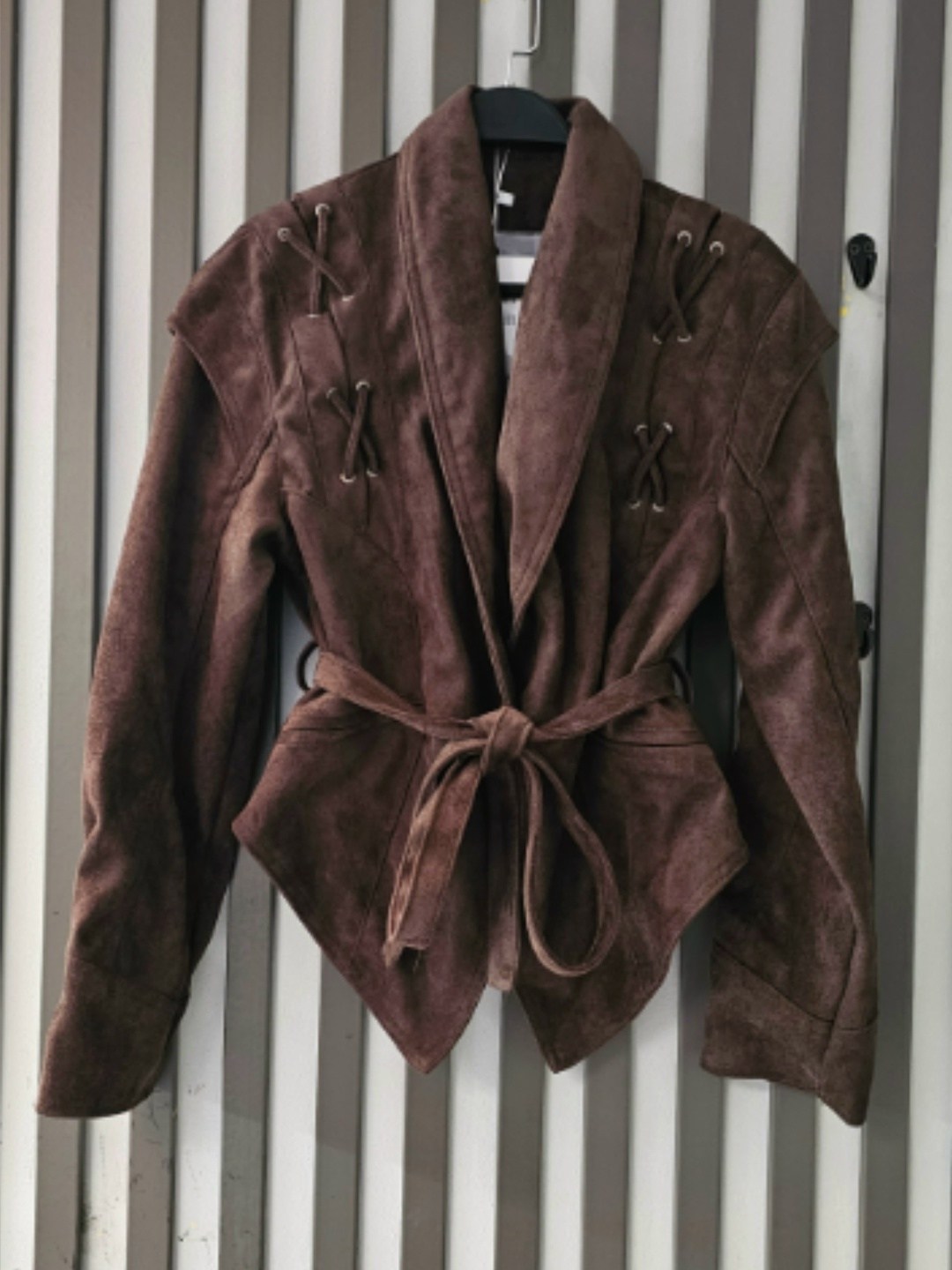 замшевая куртка,куртка замшевая женская,замшевая куртка с поясом,женская замшевая куртка baomyzhuo,куртка из замши