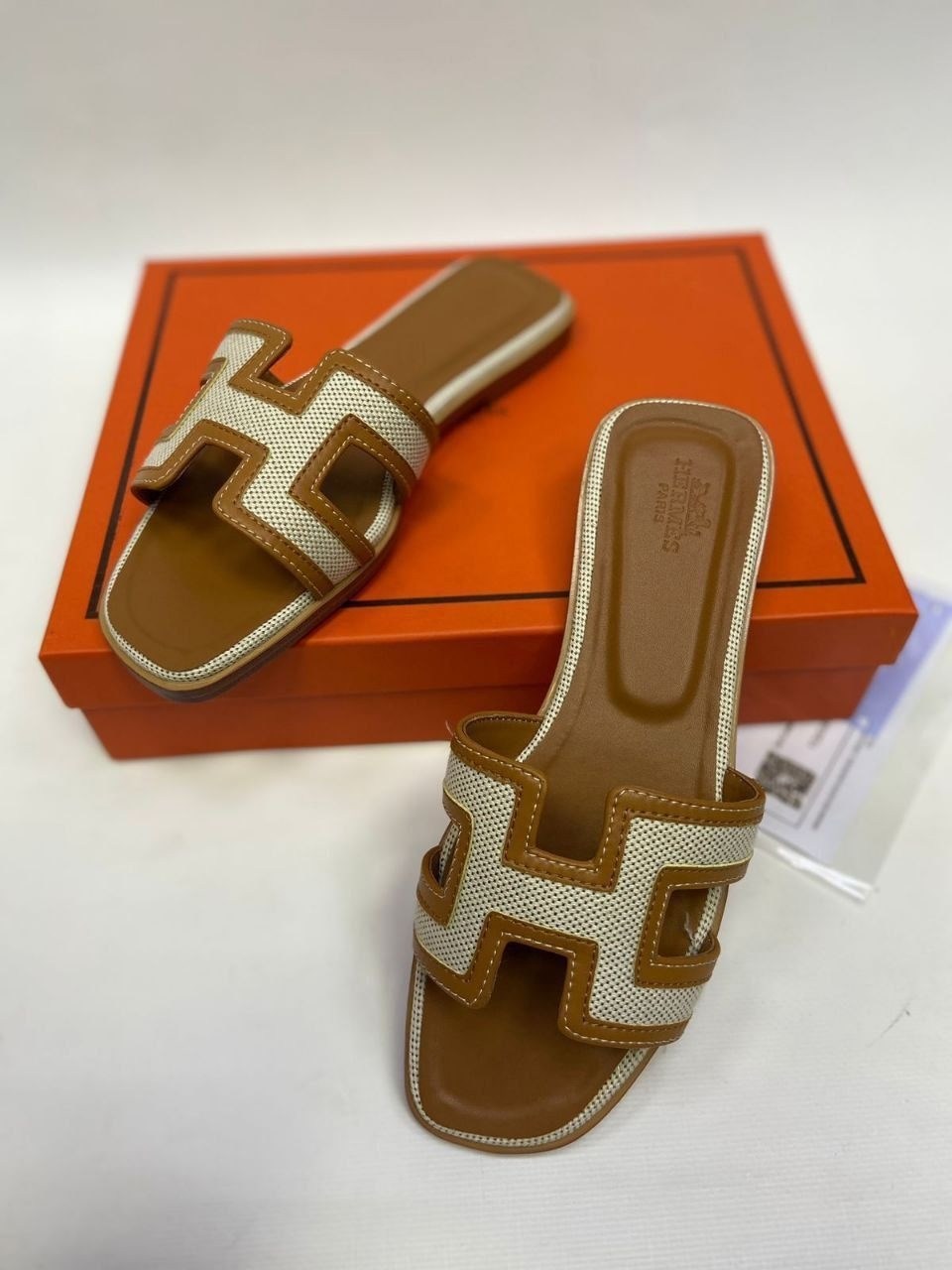 шлепки эрмес,шлепки hermes женские,шлепки хермес оран,шлепки hermes,hermes шлепанцы