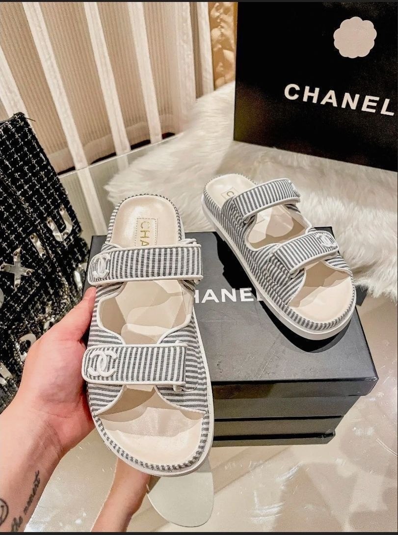 сандалии chanel,босоножки chanel,шанель босоножки,шлепанцы chanel,босоножки шанель на липучках