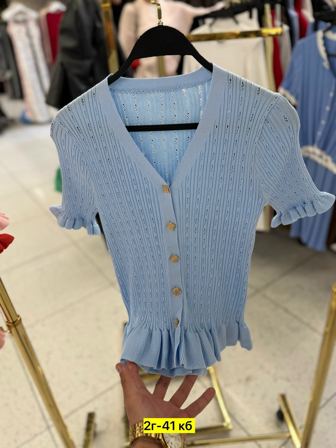 женская кофта,кофточка,женский вязаный кардиган,короткий кардиган,вязаный жакет