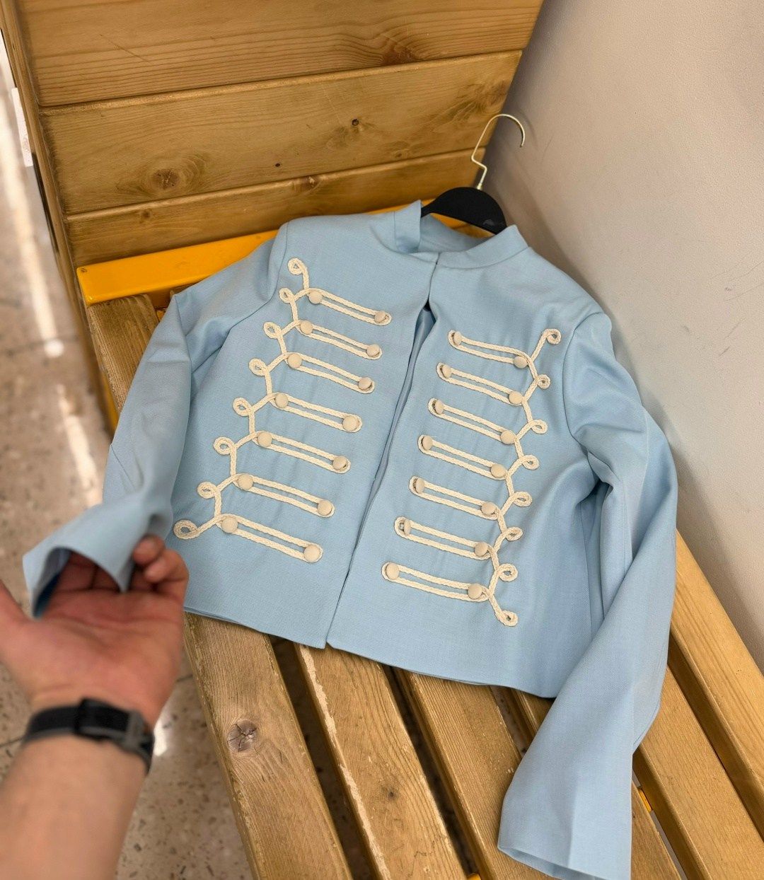 повседневная куртка,жакет в гусарском стиле,пальто куртка,женская куртка,гусарский жакет женский