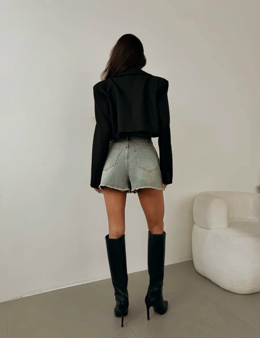 стильные наряды,пиджак с юбкой,джинсовая юбка,женские джинсовые юбки