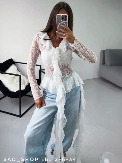 стильная блузка,блузка кружевная,нарядная блузка с воланами,блузка женская,объемная блузка с акцентными рюшами