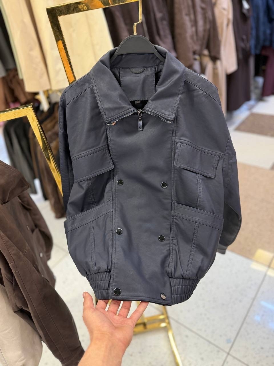 кожаная куртка,кожаная куртка женская nobrand ad166 черная 46-48 ru,женская кожаная куртка,кожаная куртка женская оверсайз,куртка-косуха из искусственной кожи оверсайз zarina