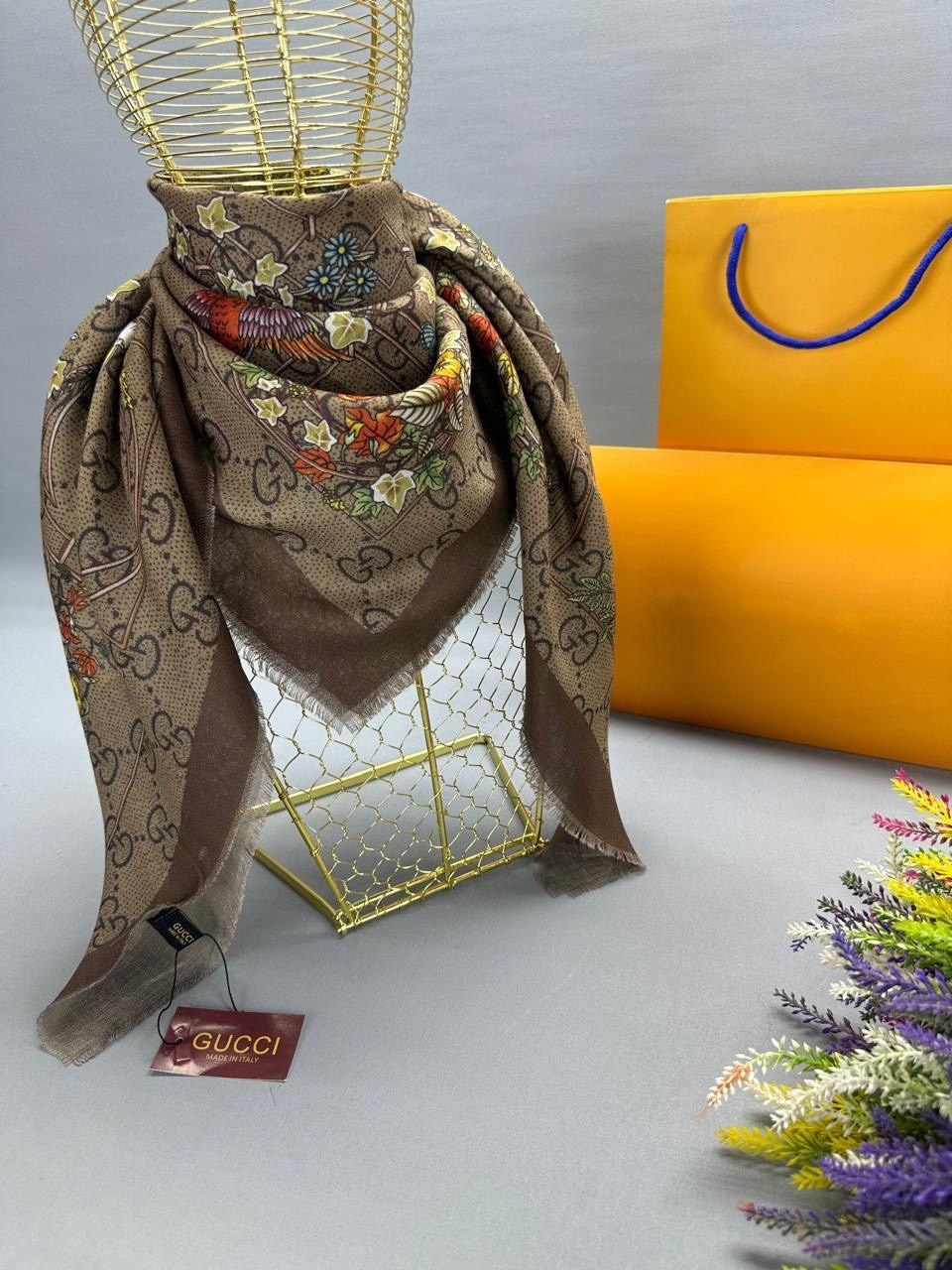 шарф гуччи женский,платок гуччи,платок гуччи оригинал,платок gucci,шелковый платок гуччи