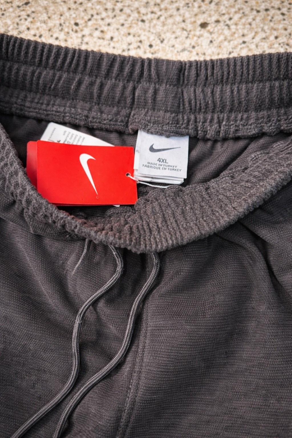 мужские спортивные брюки,брюки спортивные,спортивные штаны мужские,футболки мужские,мужские брюки