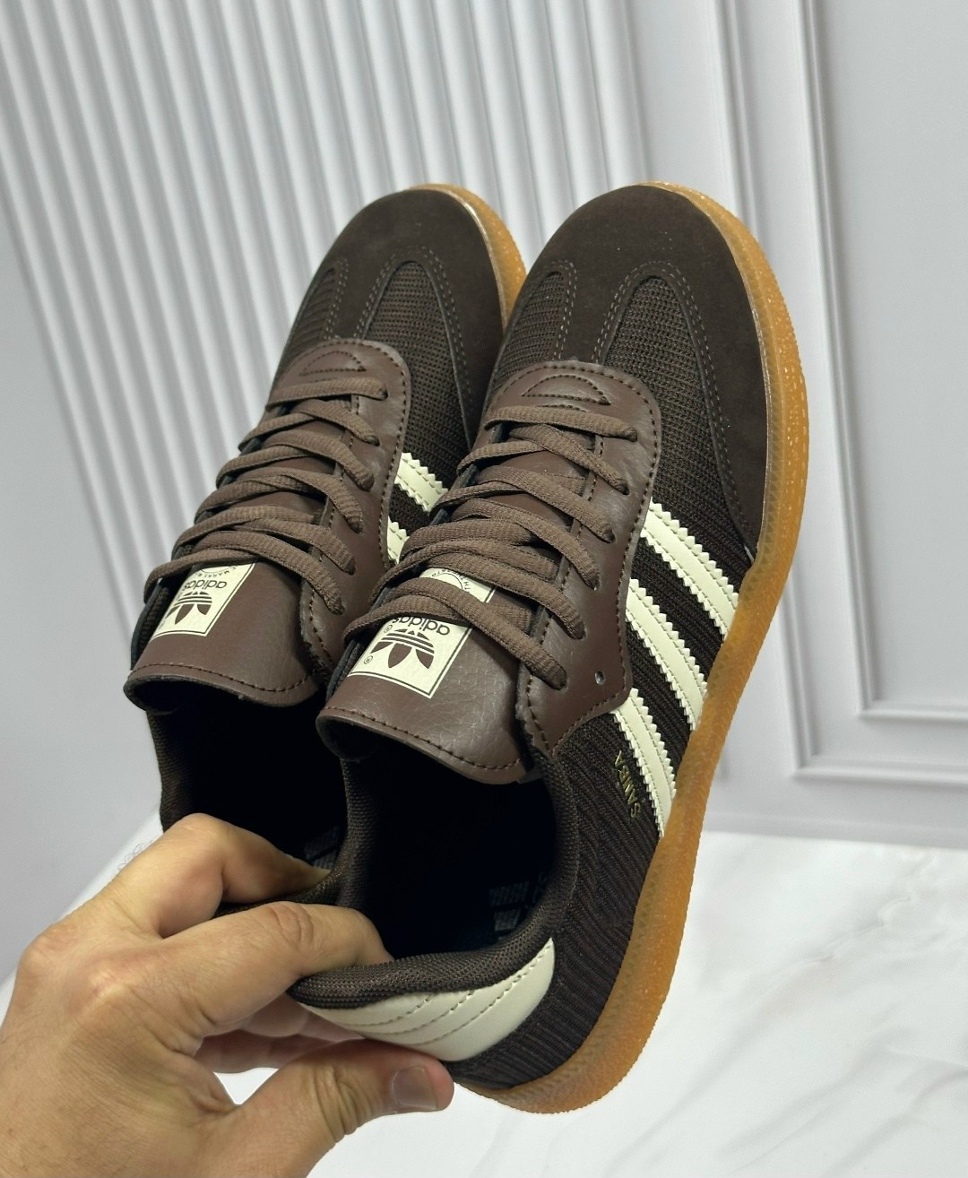 кроссовки adidas samba,кроссовки adidas,кроссовки adidas handball spezial,кроссовки adidas spezial,