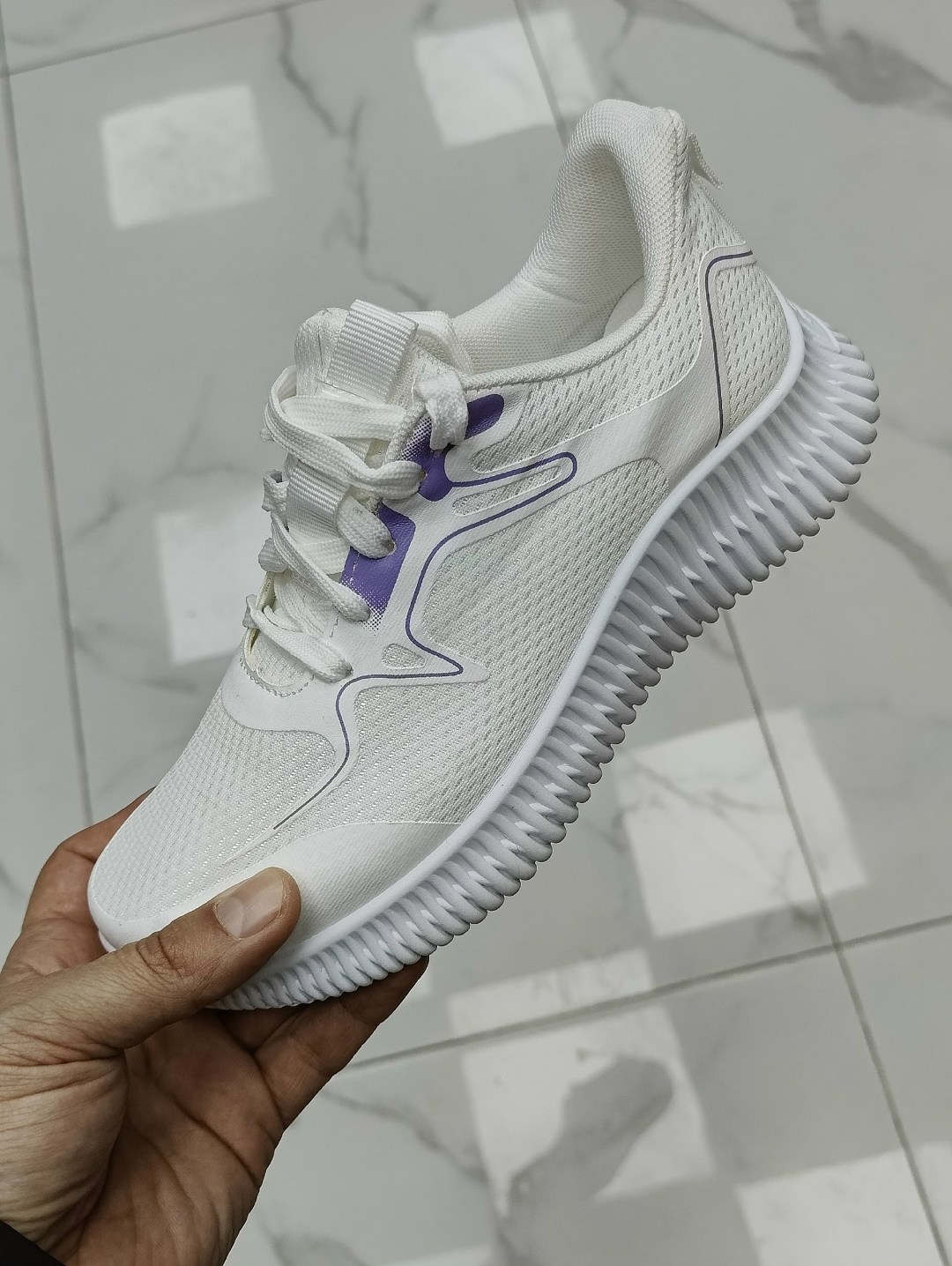 кроссовки,кроссовки женские,кроссовки изики женские,кроссовки для женщин,кроссовки изики