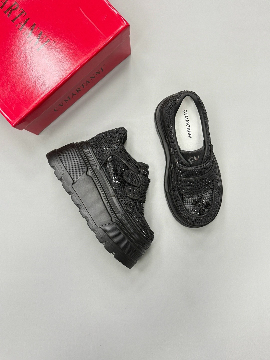 ,кроссовки женскиe,кроссовки черные,кроссовки женские на платформе, на платформе