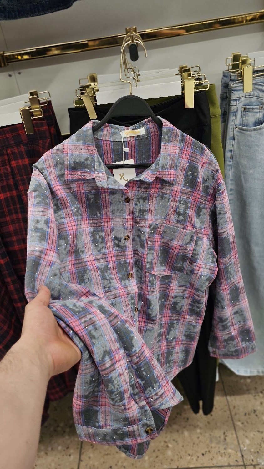 женская рубашка в клетку,рубашка в клетку,рубашка женская оверсайз в клетку,женская рубашка,рубашка miu miu оверсайз в клетку варенка