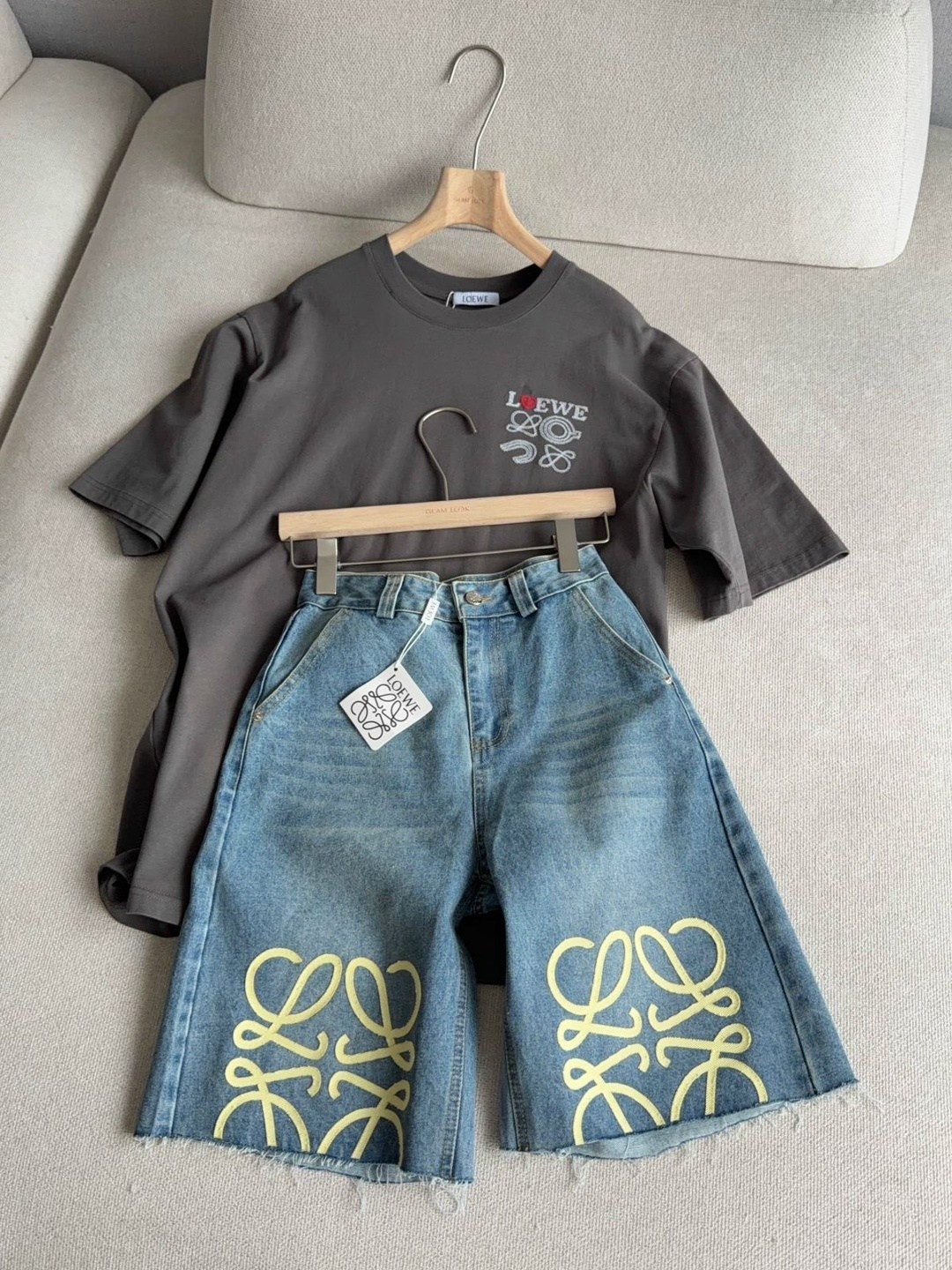 джинсовые шорты,брендовые шорты,шорты женские,одежда джинсы