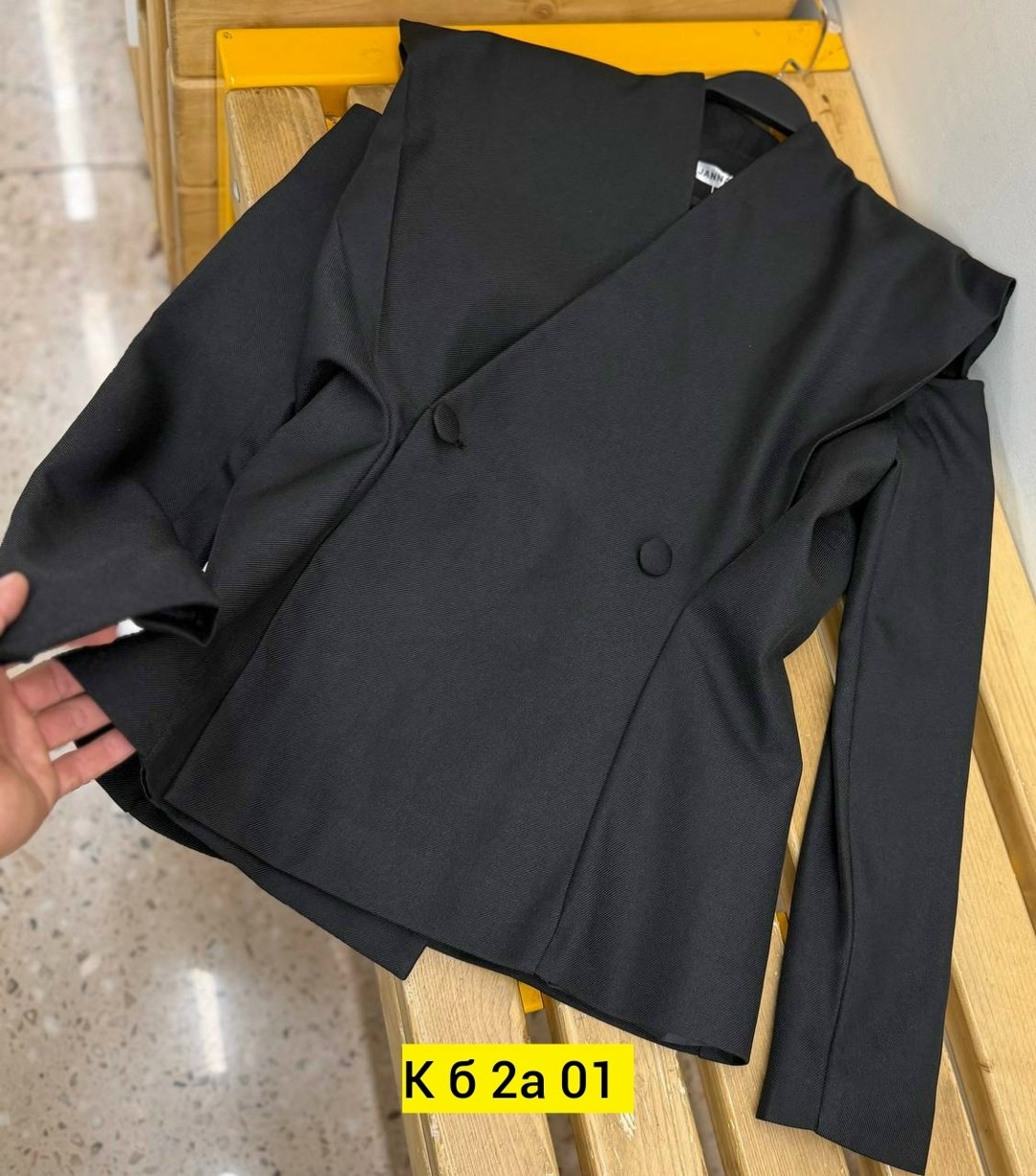 женский пиджак,пиджак,пиджак женский белый,пиджак белый,костюм пиджак