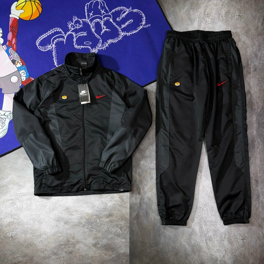 спортивный костюм nike,ветровка nike tn,lakers спортивный костюм мужской найк,спортивный костюм nike мужской,куртка nike мужская