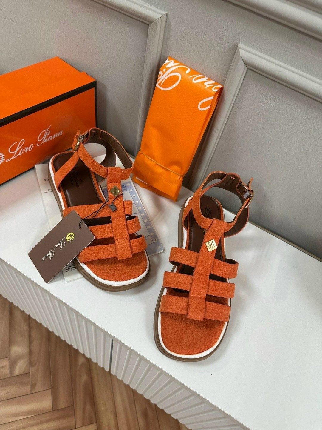 босоножки hermes,босоножки женские hermes,босоножки эрмес санторини,босоножки эрмес,