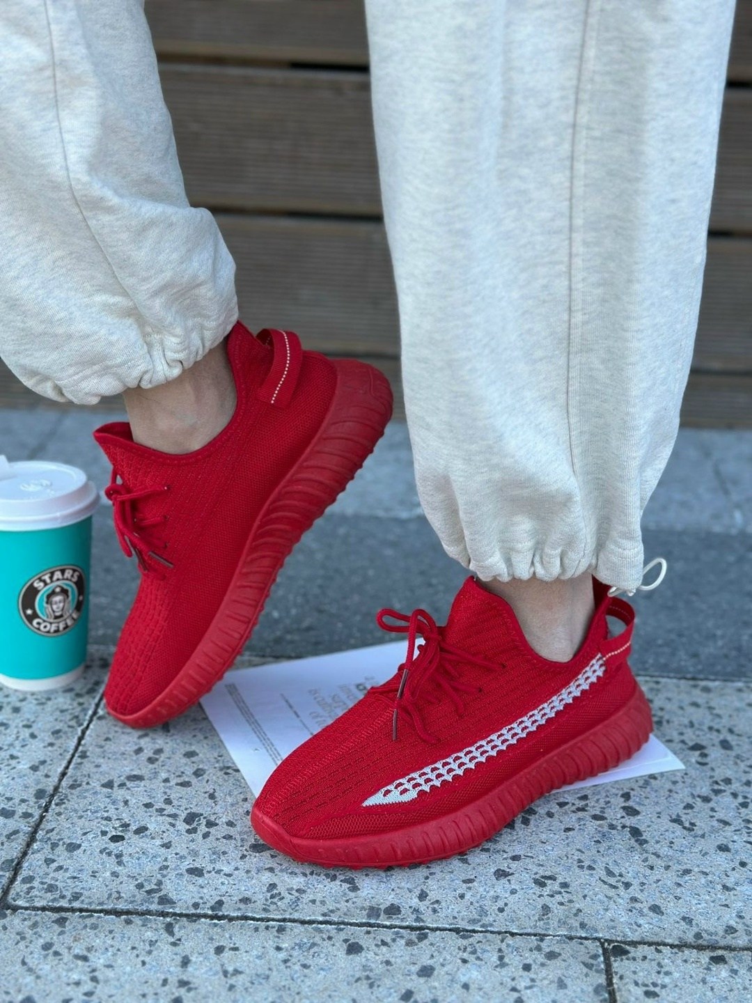 кроссовки красные,кроссовки,кроссовки женскиe,adidas yeezy boost 350 v2 red,adidas yeezy 350 красные