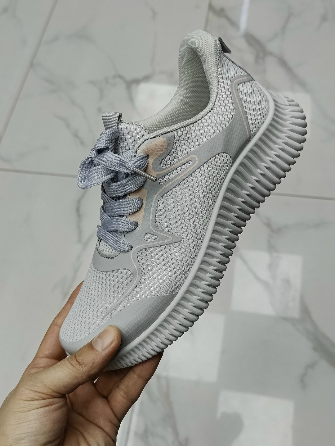 кроссовки,кроссовки женские,кроссовки изики женские,кроссовки для женщин,кроссовки изики