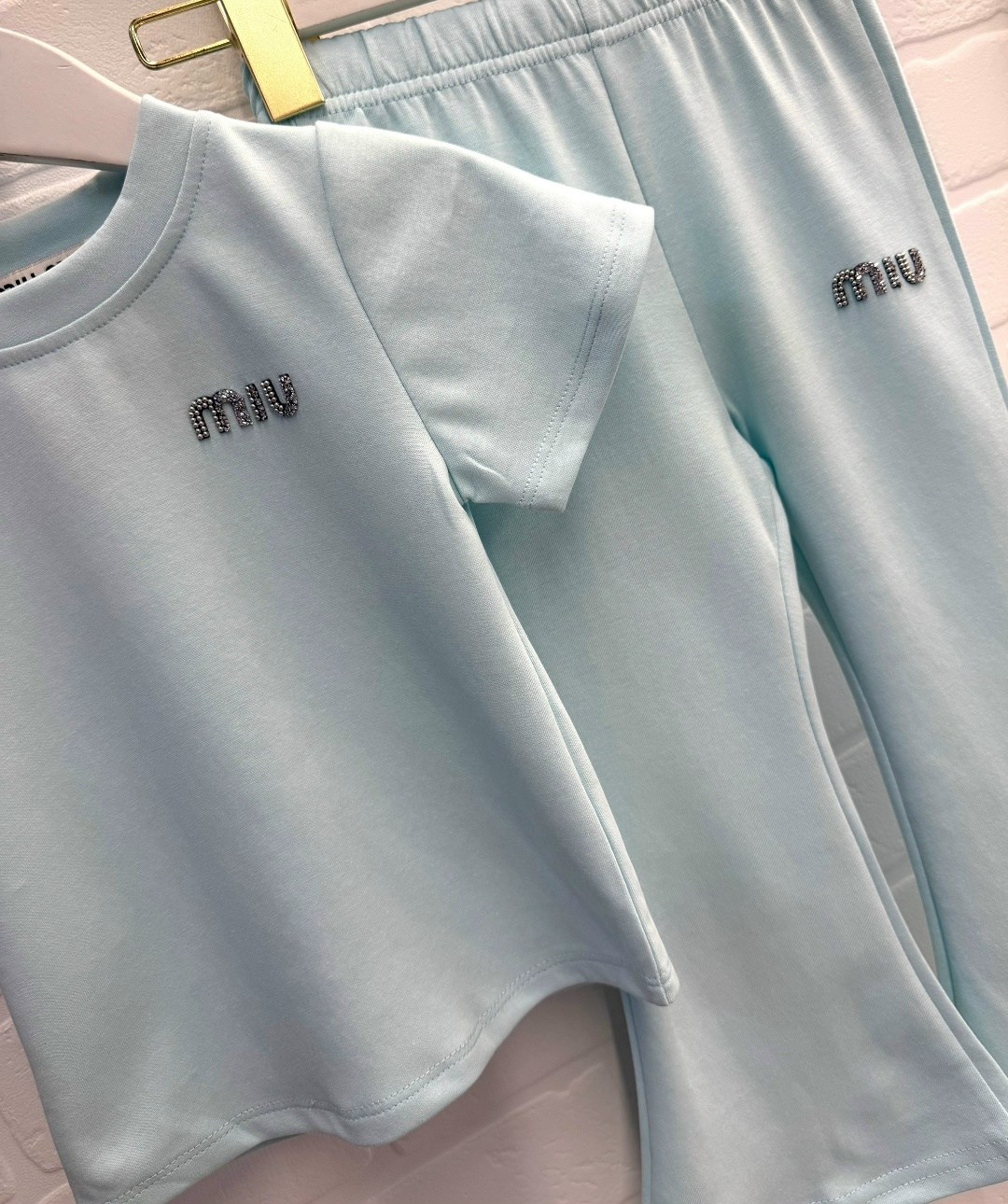 комплект одежды,комплект одежды девочке,летние костюмы,костюм для девочек,спортивные костюмы для девочек