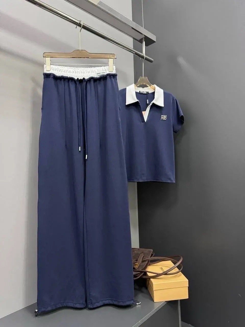 модные брюки,спортивные брюки,свободные брюки,брюки джоггеры,брюки для женщин