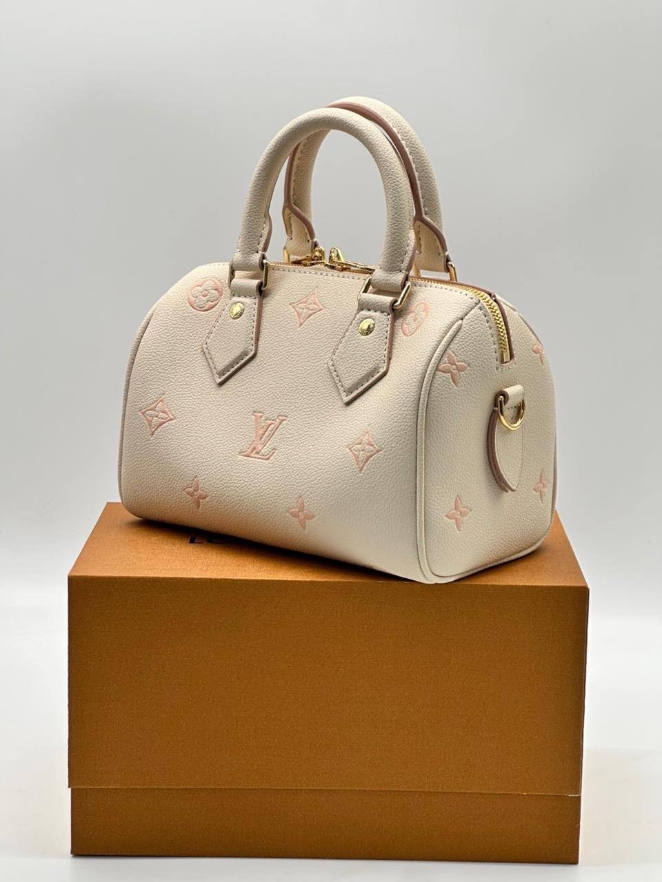 сумка багет луи виттон,louis vuitton сумка на плечо,сумка louis vuitton,сумка женская louis vuitton,модная сумка