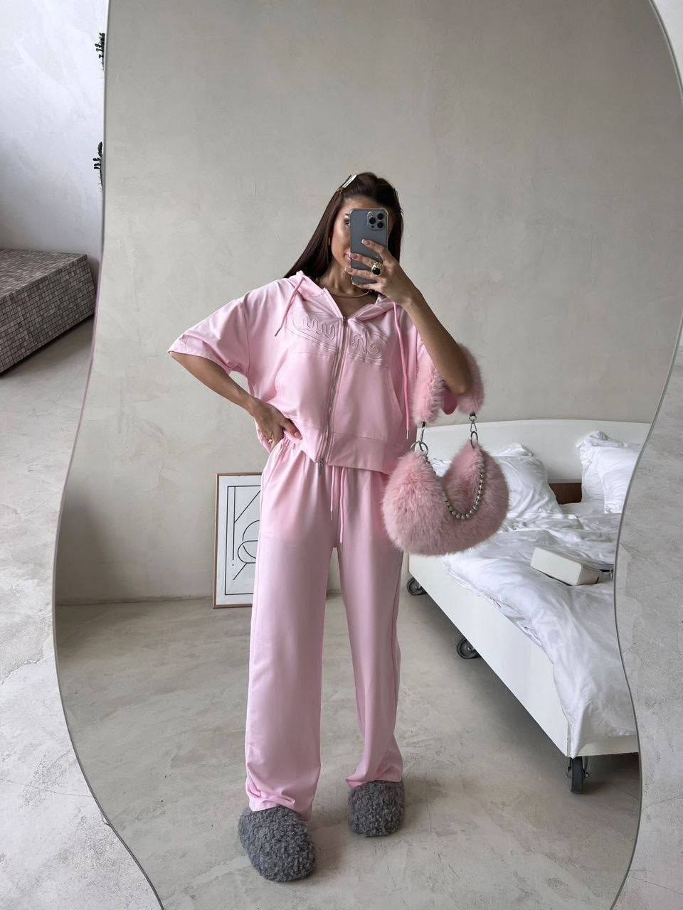 костюм спортивный,женский костюм,стильный костюм,женский спортивный костюм,бежевый костюм