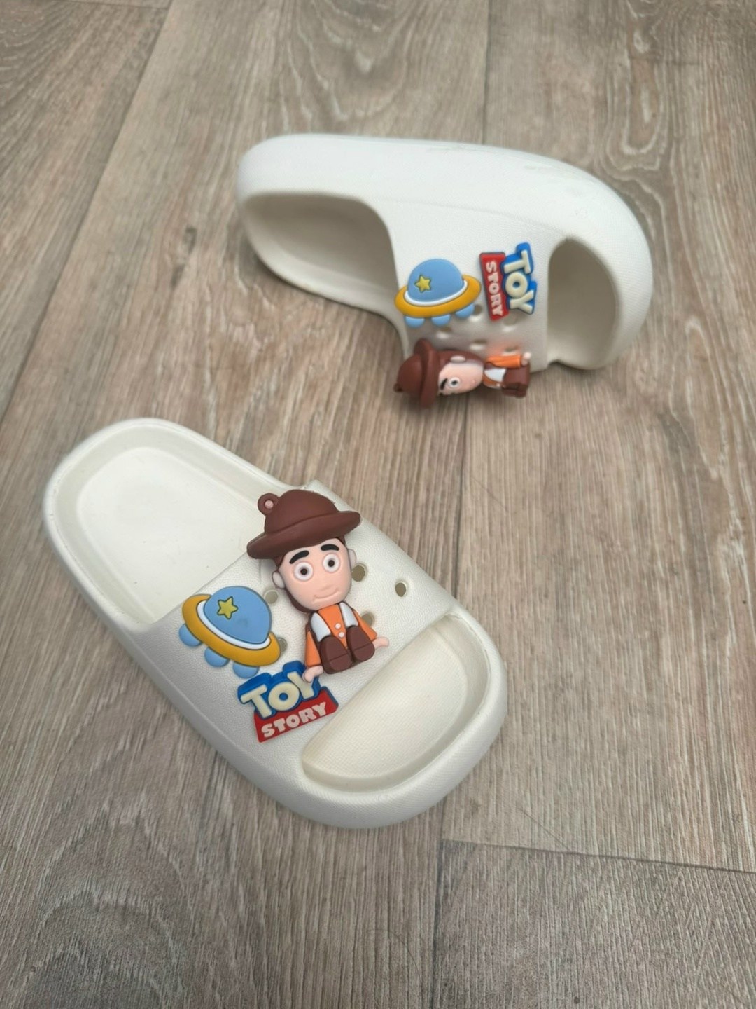 ,тапочки для мальчика,тапочки для детей,детские шлепанцы, детская