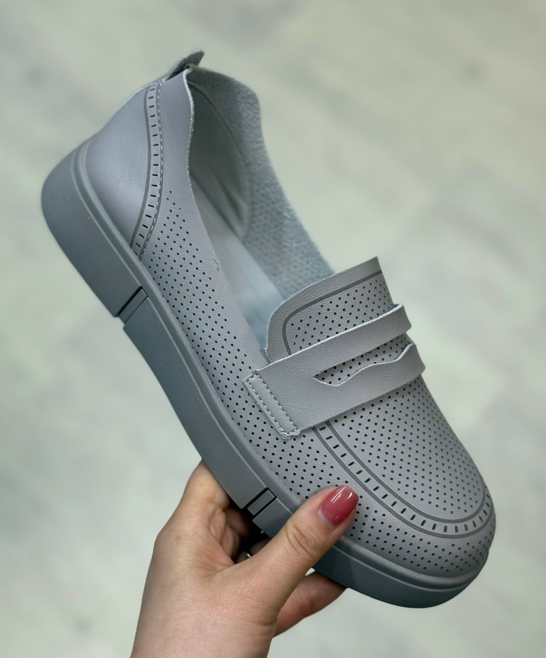 ,женская ,женские мокасины,мокасины с перфорацией,летняя женская