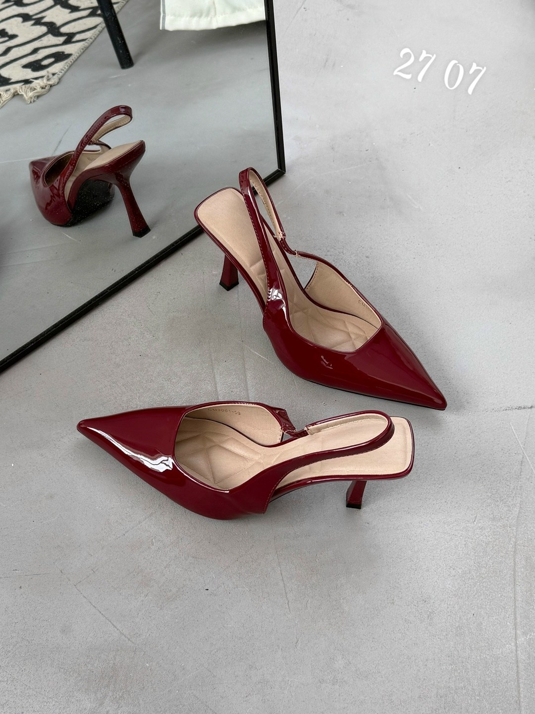 женские туфли лодочки,женские кожаные босоножки gucci бордовые,gucci женские босоножки,туфли лодочка,женская