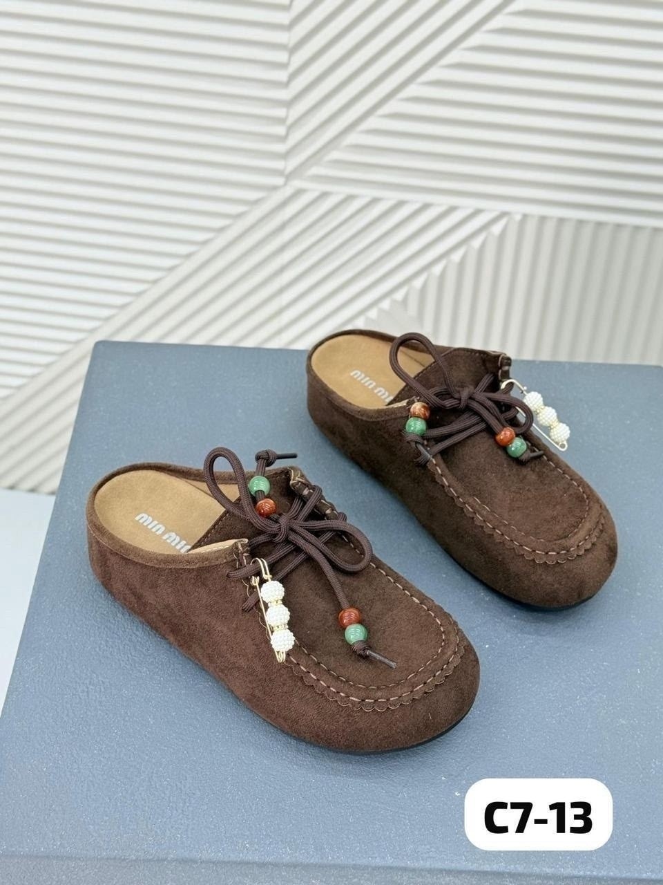 ,женская ,модные тапочки,замшевые тапочки,шлепанцы женские