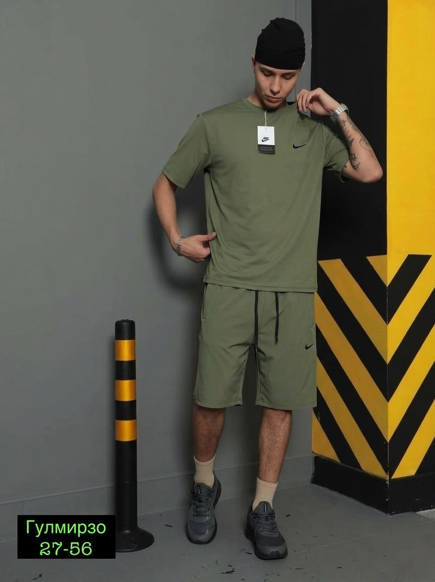 спортивные костюм,костюм спортивный мужской,костюм спортивный летний с футболкой и шортами,мужской спортивный костюм с шортами и футболкой,летний костюм с футболкой и шортами