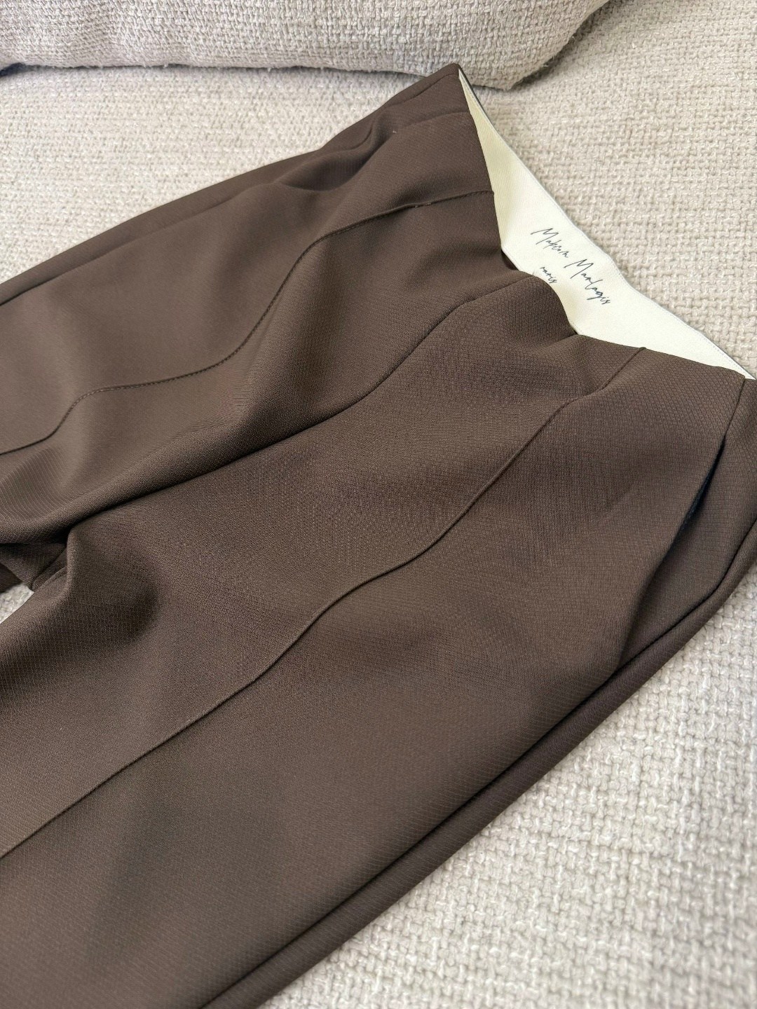 стильные брюки палаццо,модные брюки палаццо для женщин,образ с брюками палаццо,палаццо брюки,палаццо брюки женские