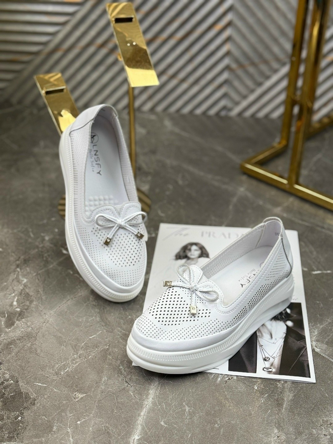 ,женские мокасины,женские лоферы, женская,лоферы с перфорацией