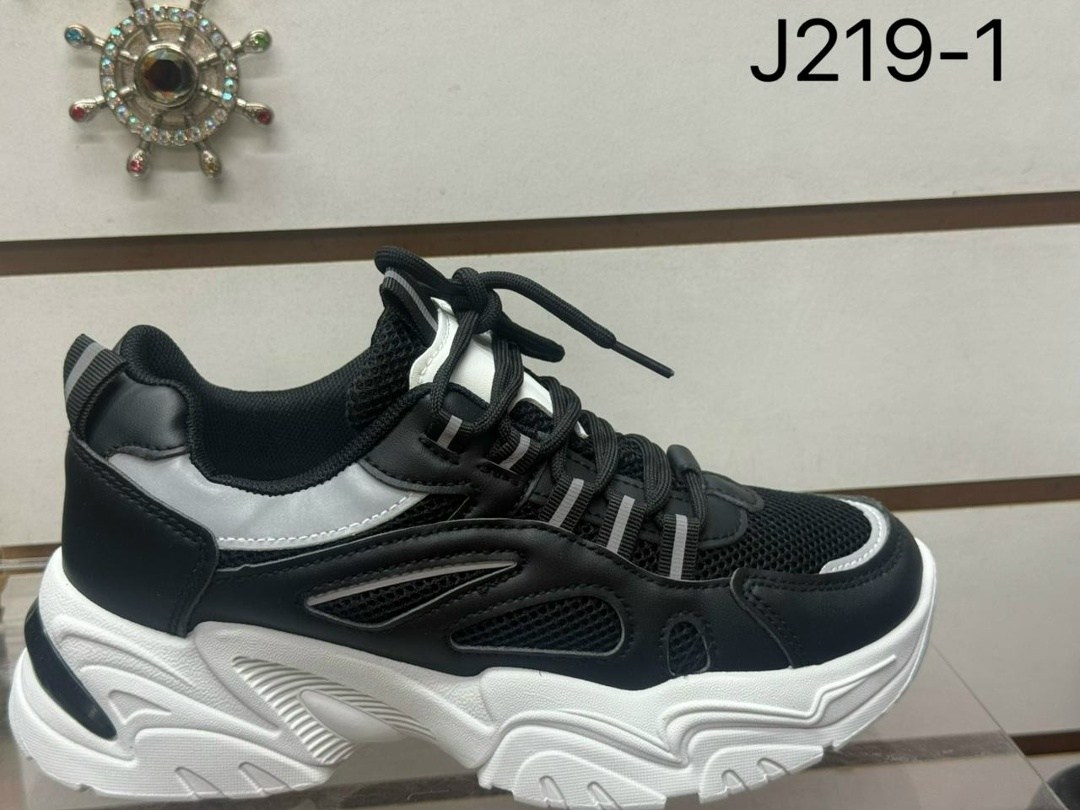 кроссовки adidas,кроссовки женские adidas,кроссовки,кроссовки мужские adidas,кроссовки адидас