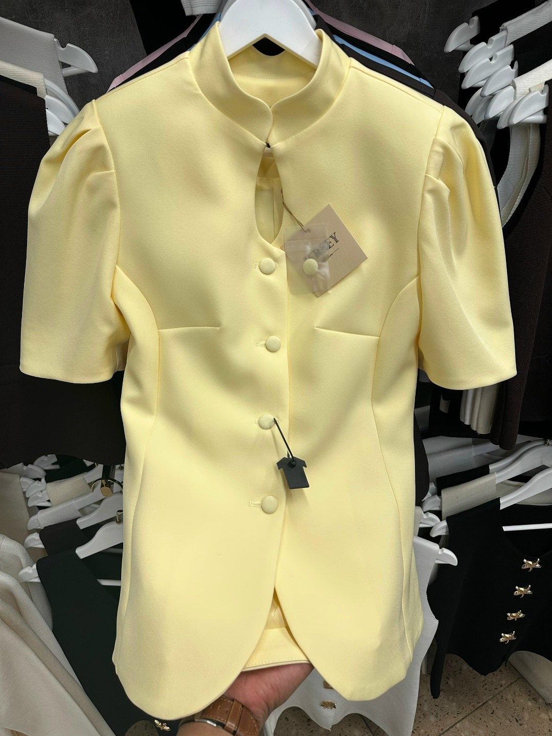 модные жакеты,жакет,женские жакеты,пиджак женский,пиджак с коротким рукавом