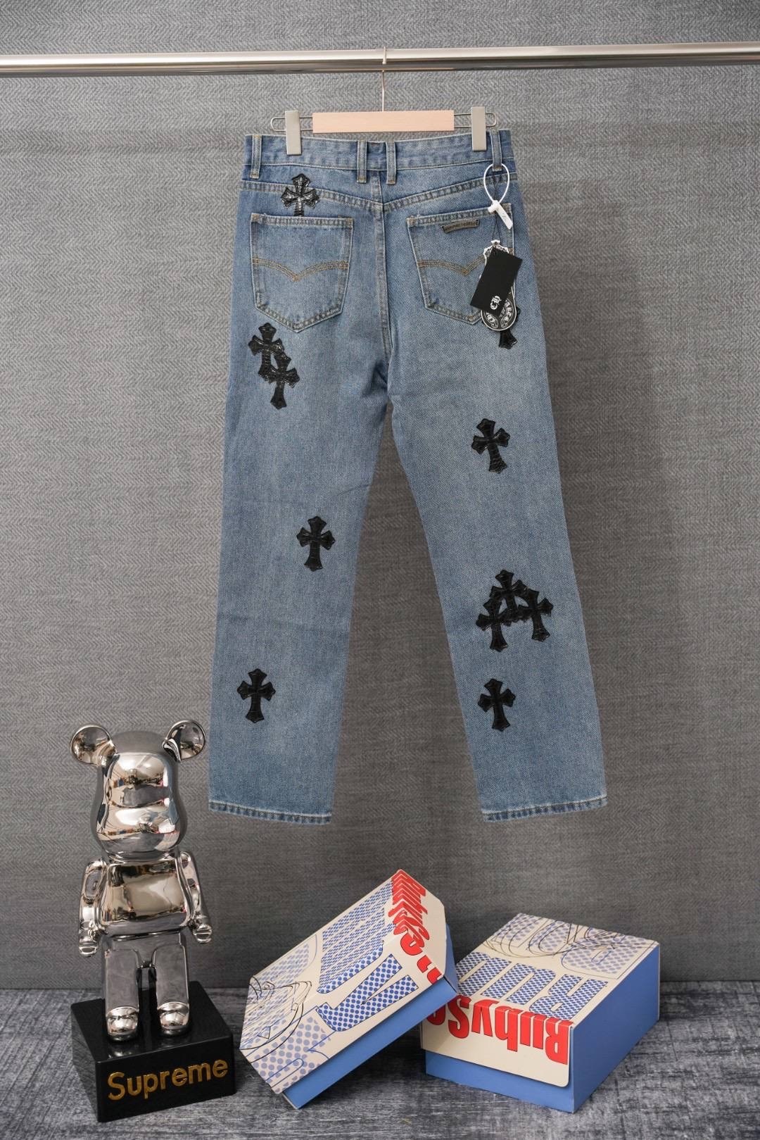 джинсы chrome hearts,джинсы chrome hearts с крестами,джинсы с крестами,джинсы модные,джинсовые брюки