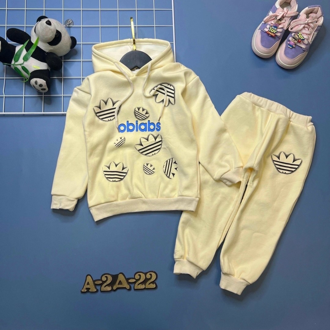 костюм детский,спортивный детский костюм на флисе,костюм с начесом,костюм спортивный детский,детские костюмы