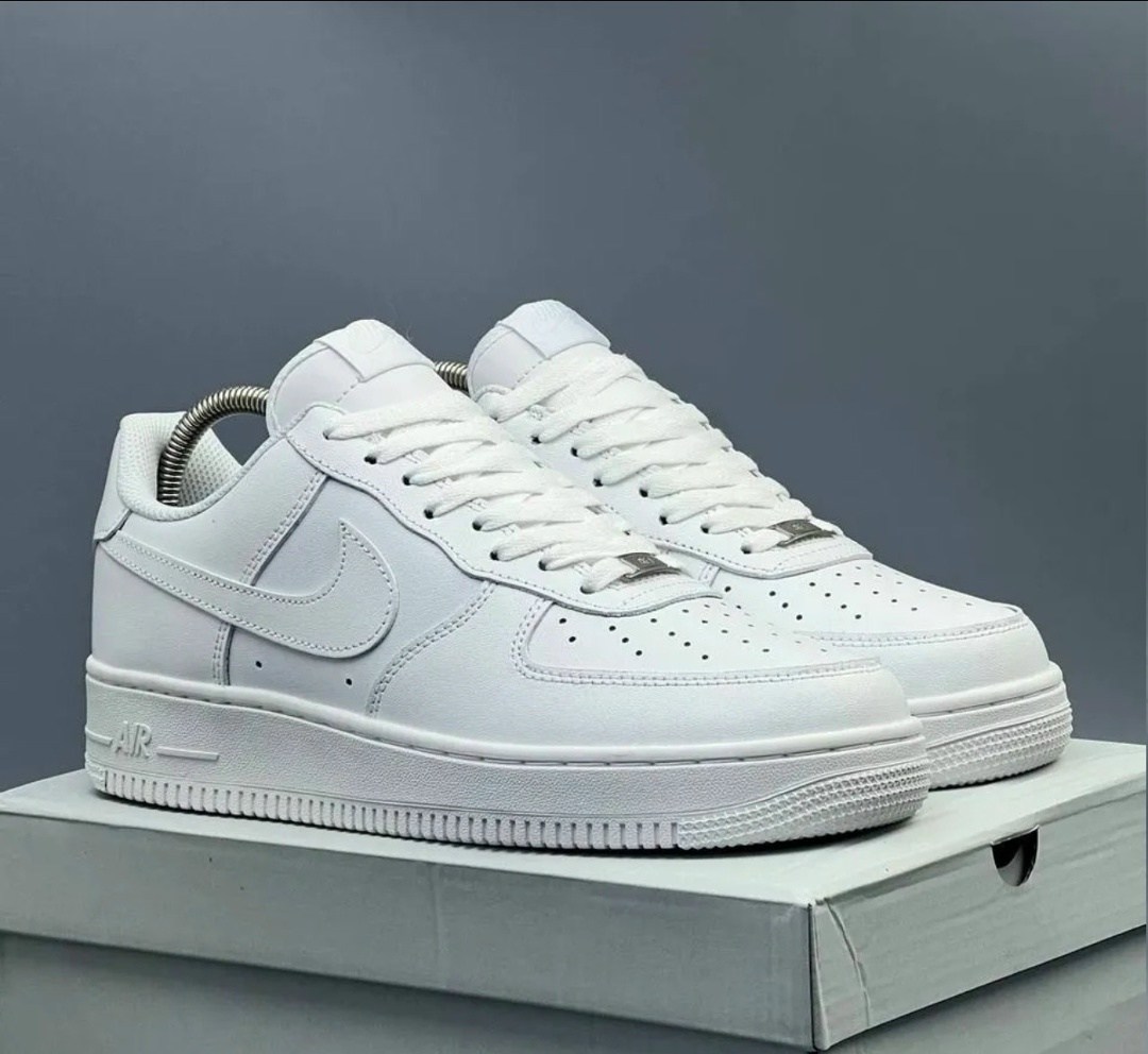 кросcовки nike air force 1,кроссовки nike air force 1 low white,кроссовки nike air force 1 white,nike air force 1 low белые,мужские кроссовки nike air force 07 в белом цвете