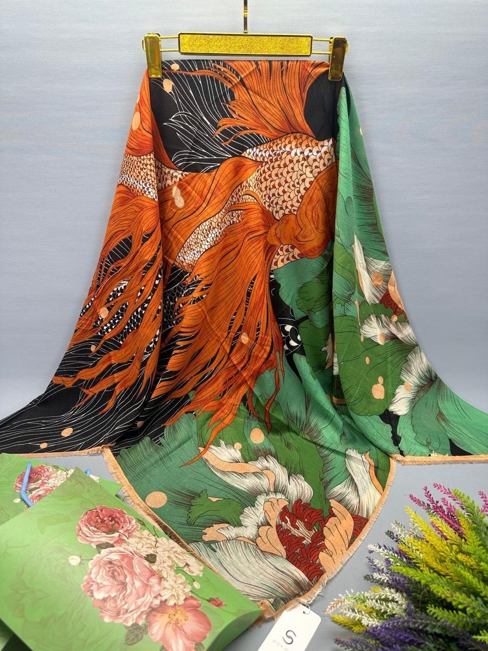 платок женский,шелковый платок,платки и шарфы,платок,тонкиe платки